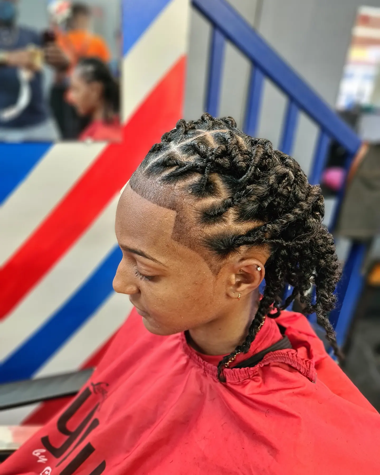 Coiffures afro et naturel S.DY BARBER